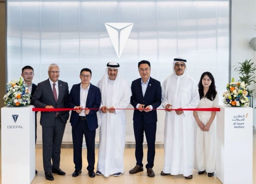 Al Tayer Motors Brings Tremendous Hybrid Energy to Sharjah with a New Deepal Showroom Al Tayer Motors Brings Tremendous Hybrid Energy to Sharjah with a New Deepal Showroom